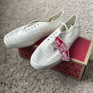 Vans Sneakers - Brand New